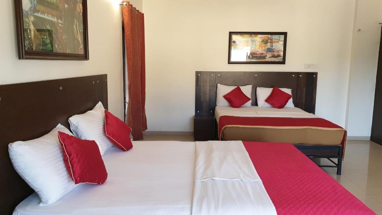 Resort Silver Hills Lonavala Exterior foto
